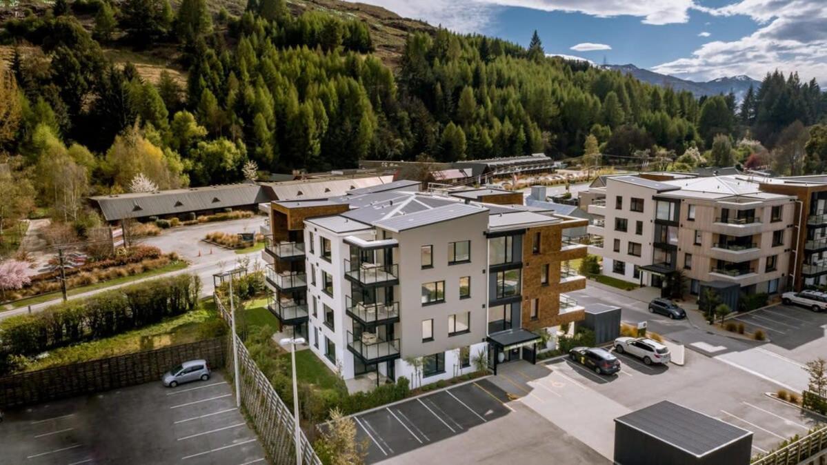 Penthouse Leisure Lägenhet Queenstown Exteriör bild